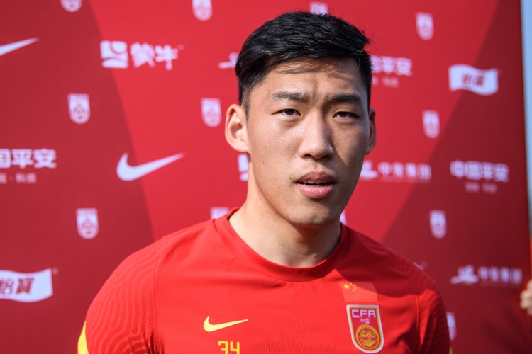  北青體育：朱辰杰是否以“面具人”形象出戰(zhàn)18強賽，仍需多方溝通