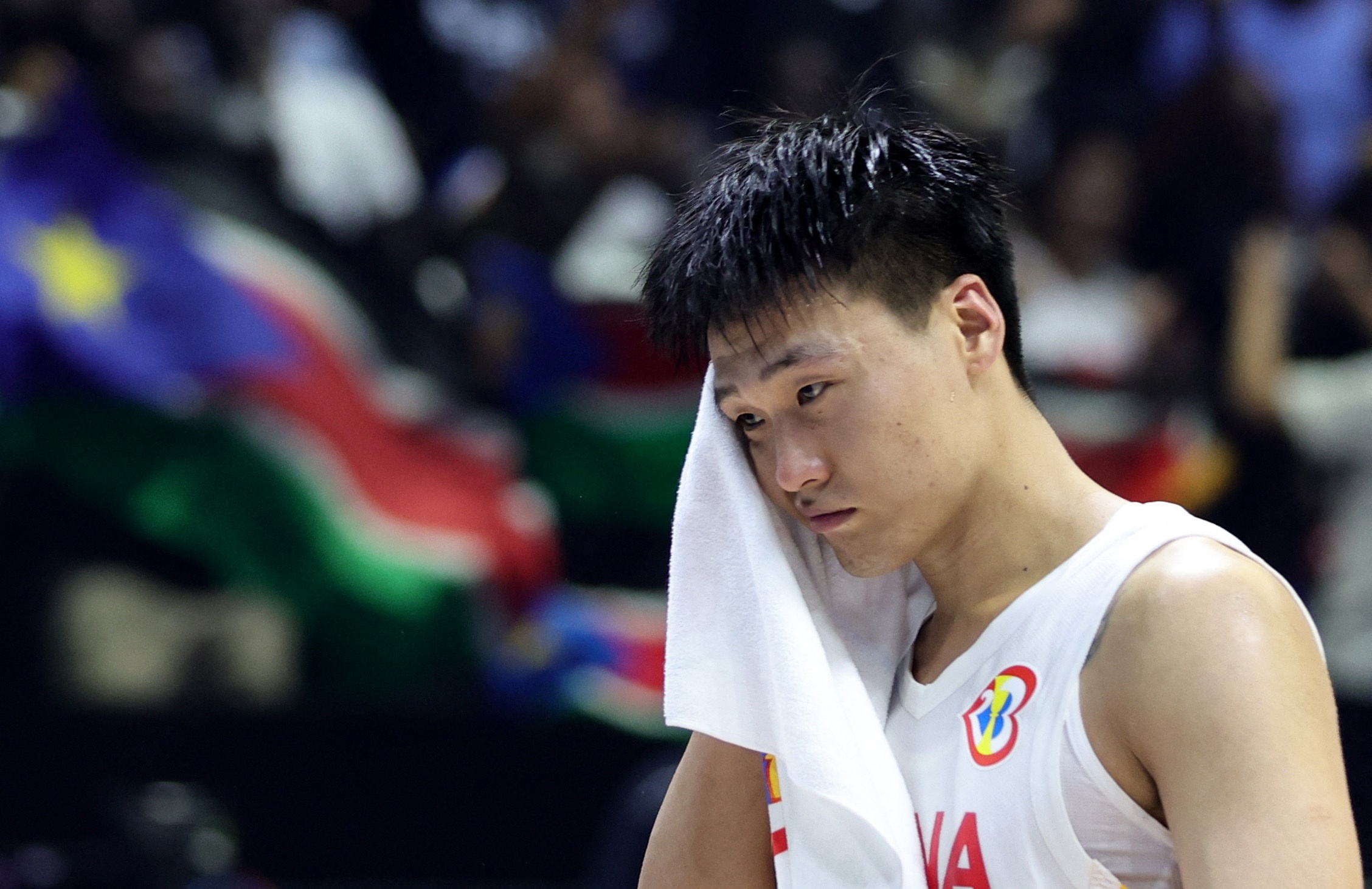  新科隊(duì)長！趙睿首節(jié)3投全中拿到6分2板1助 正負(fù)值+7