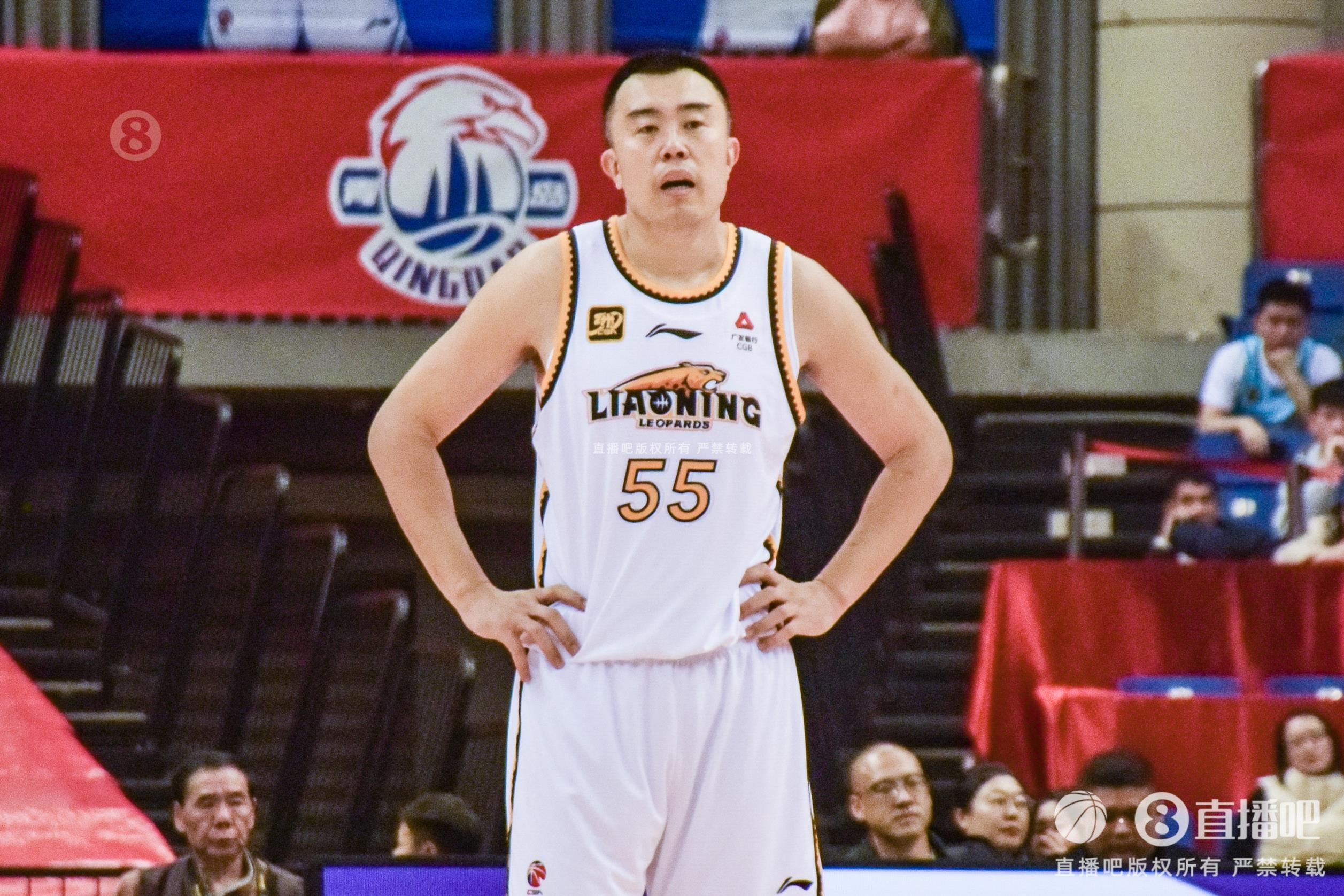  老將盡力了！韓德君5中4高效拿下14分6籃板