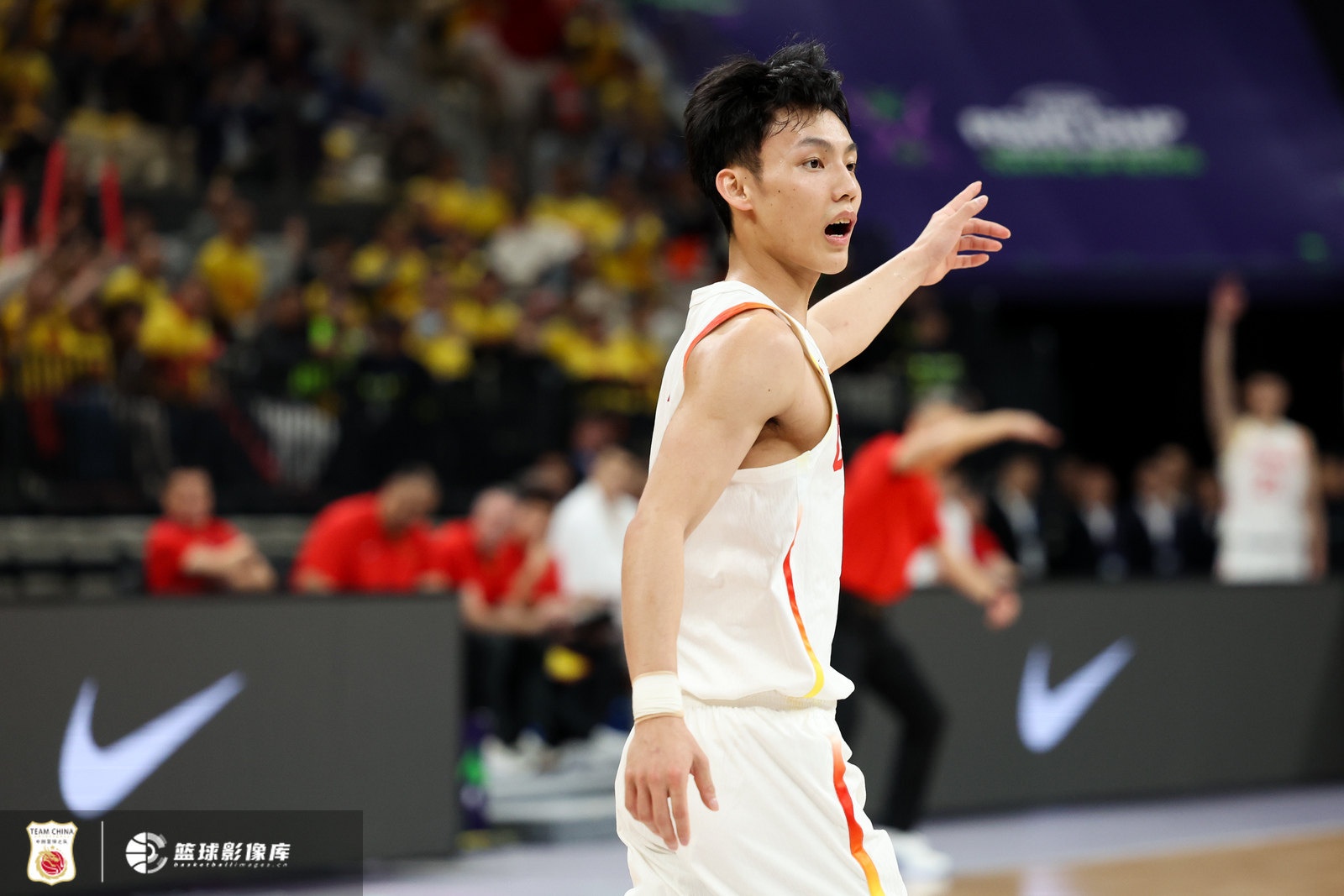  首發(fā)出戰(zhàn)不在狀態(tài)！徐杰全場(chǎng)3中0沒(méi)得分 拿到3板1助2斷另2失誤